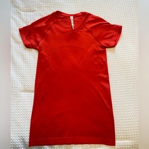 Lululemon Swiftly Top